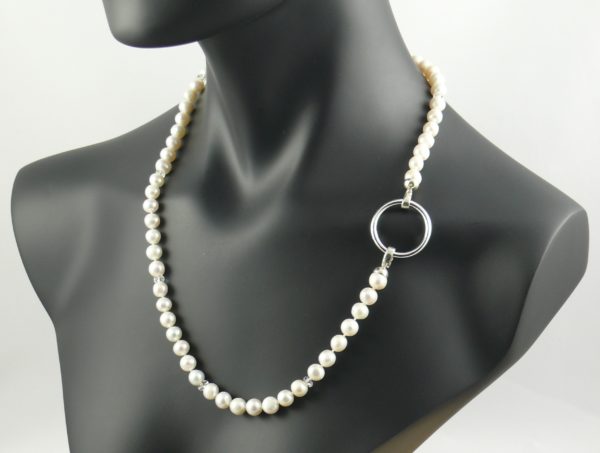 White Pearl and Rock Crystal spectacles necklace